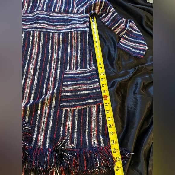 BCBGMaxazria Kathy‎ Striped Boucle Fringe Sweater Dress Size Medium - Picture 11 of 12